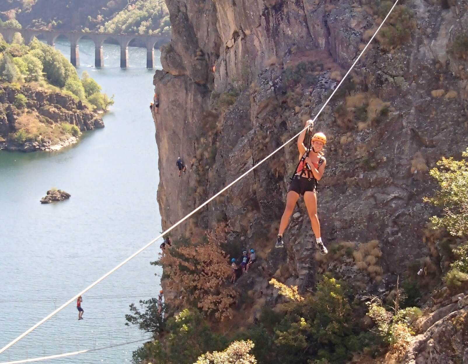 L'ARDÈCHE, DES SITES EXCEPTIONNELS DE VIA FERRATA