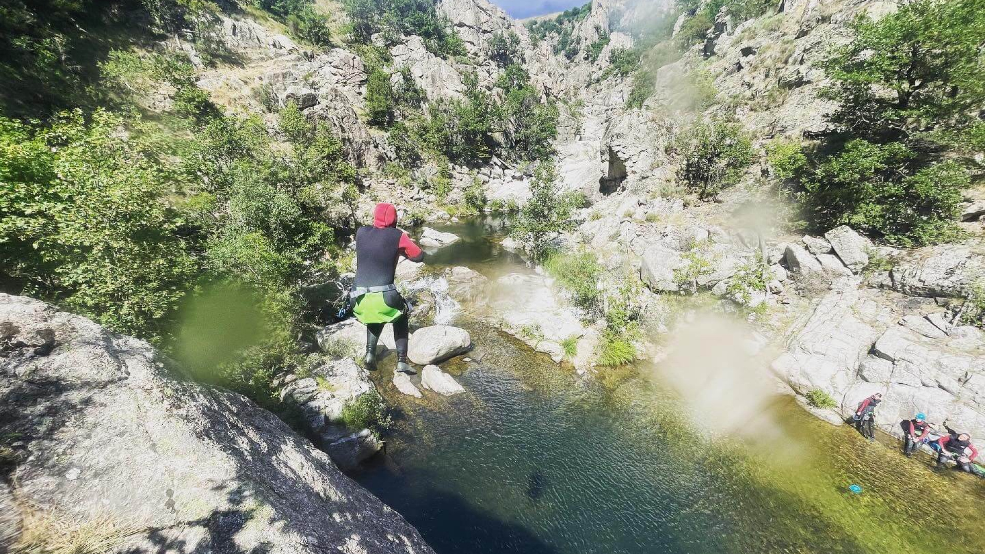 Le saut en canyoning