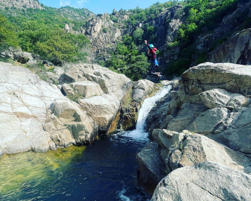 2F033344-7660-4D4A-8DA9-EFA84D1C5A71