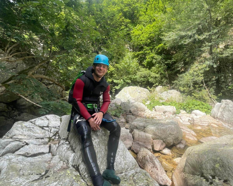 26ac9d2f-4125-4bfc-8da3-049f60d2f7eb