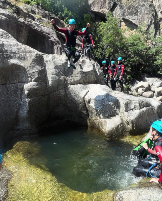 1059866fc8515f088488796f9b07e699