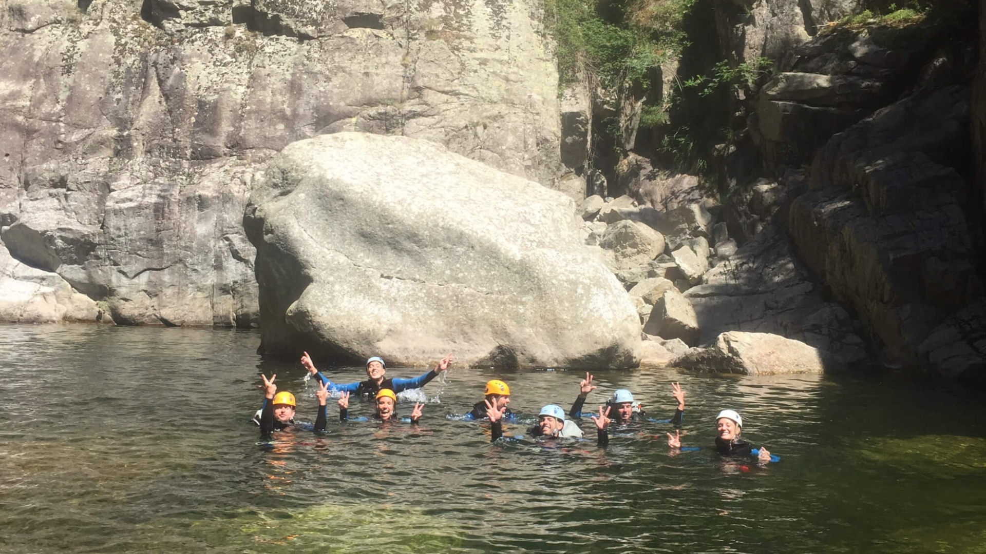 Retour en images sur une sortie canyon dans le Haut Chassezac